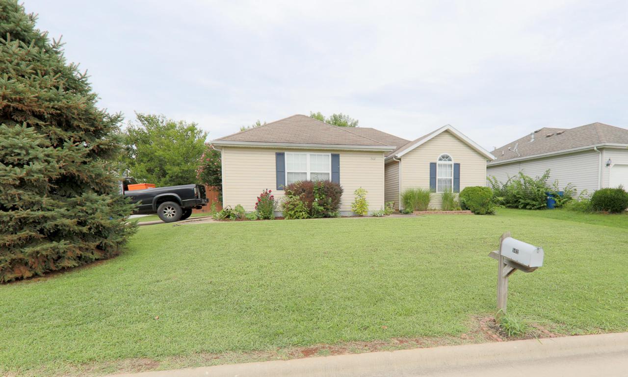 502 Woodbine Road - Photo 1