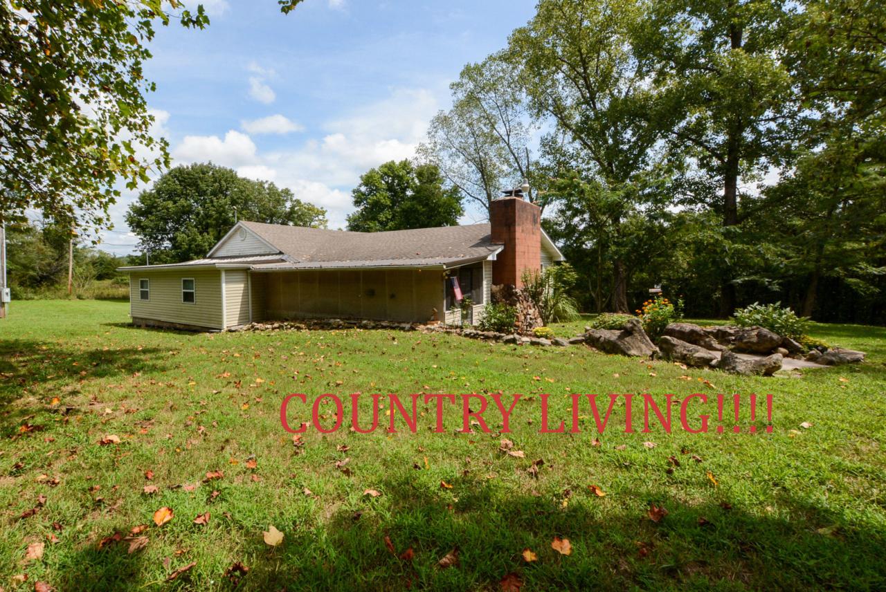 16898 Farm Road 2260 - Photo 1