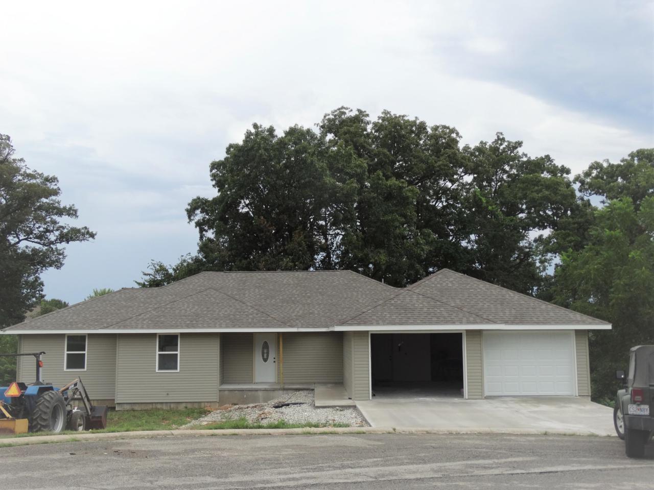 261 Neals Trail - Photo 1