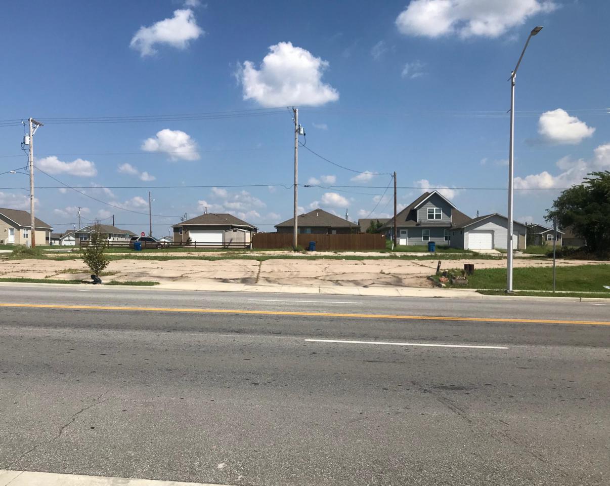 2301 Main Street - Photo 1