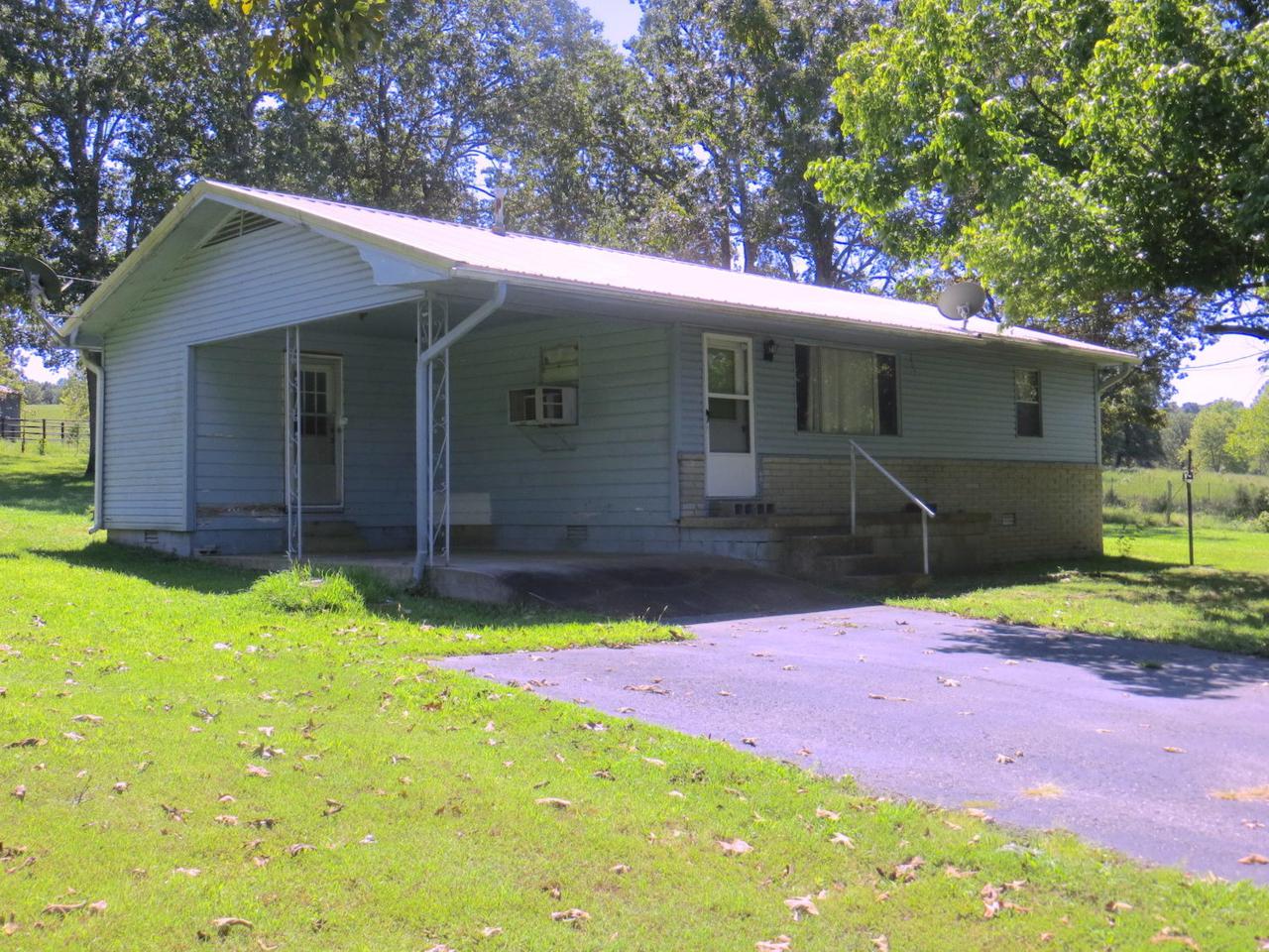 9651 9 Highway - Photo 1