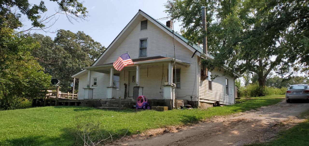 11762 Farm Road 1100 - Photo 1