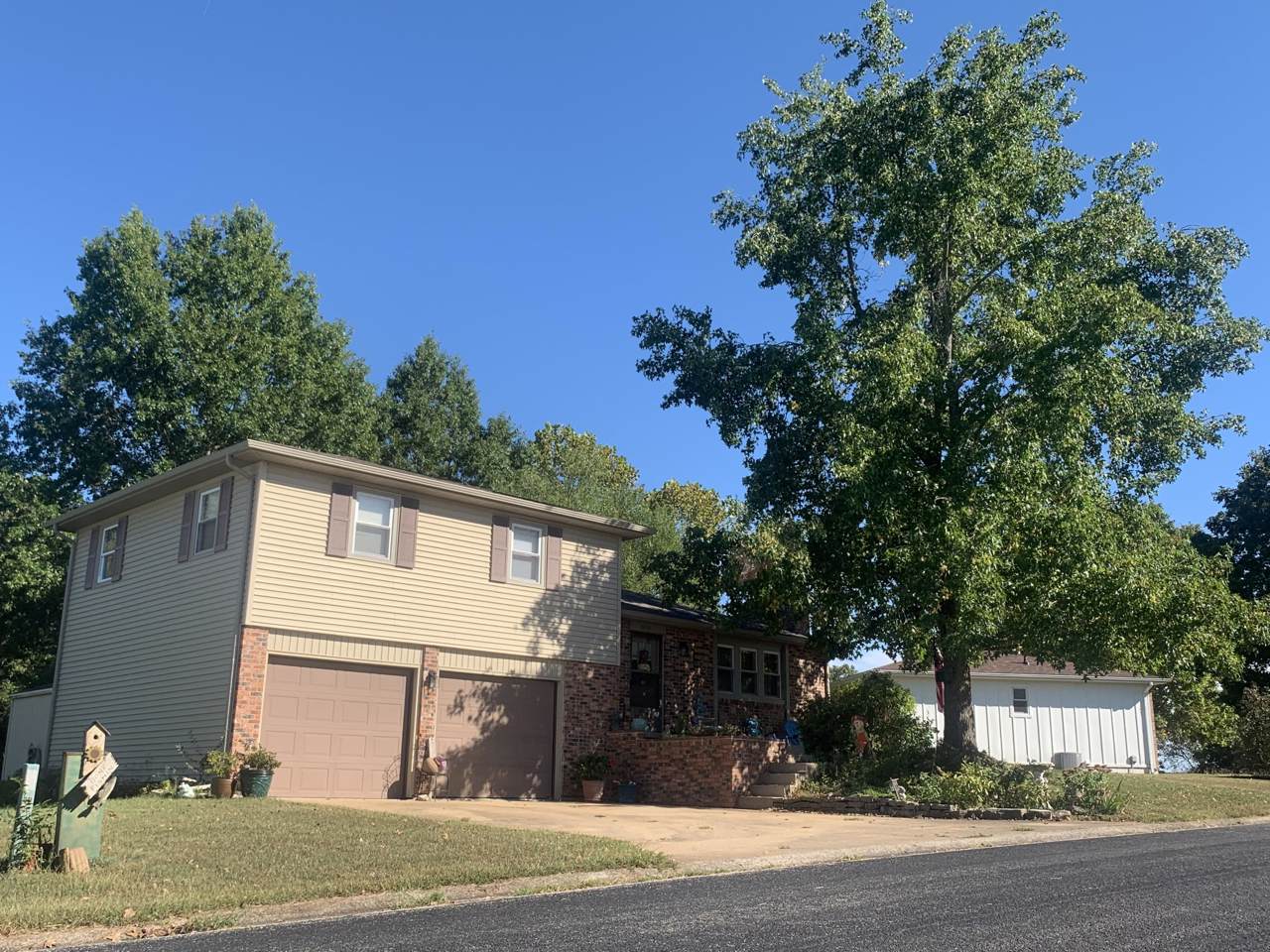 22170 Oak Ridge Drive - Photo 1