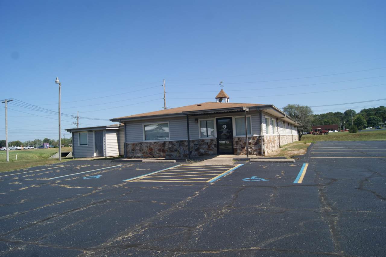 308 Davis Drive - Photo 1