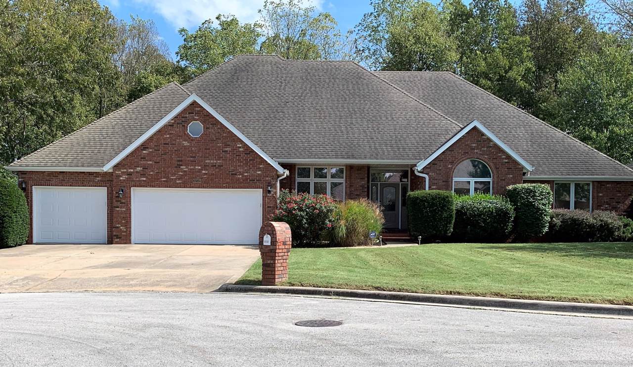 3232 Ridgewood Court - Photo 1
