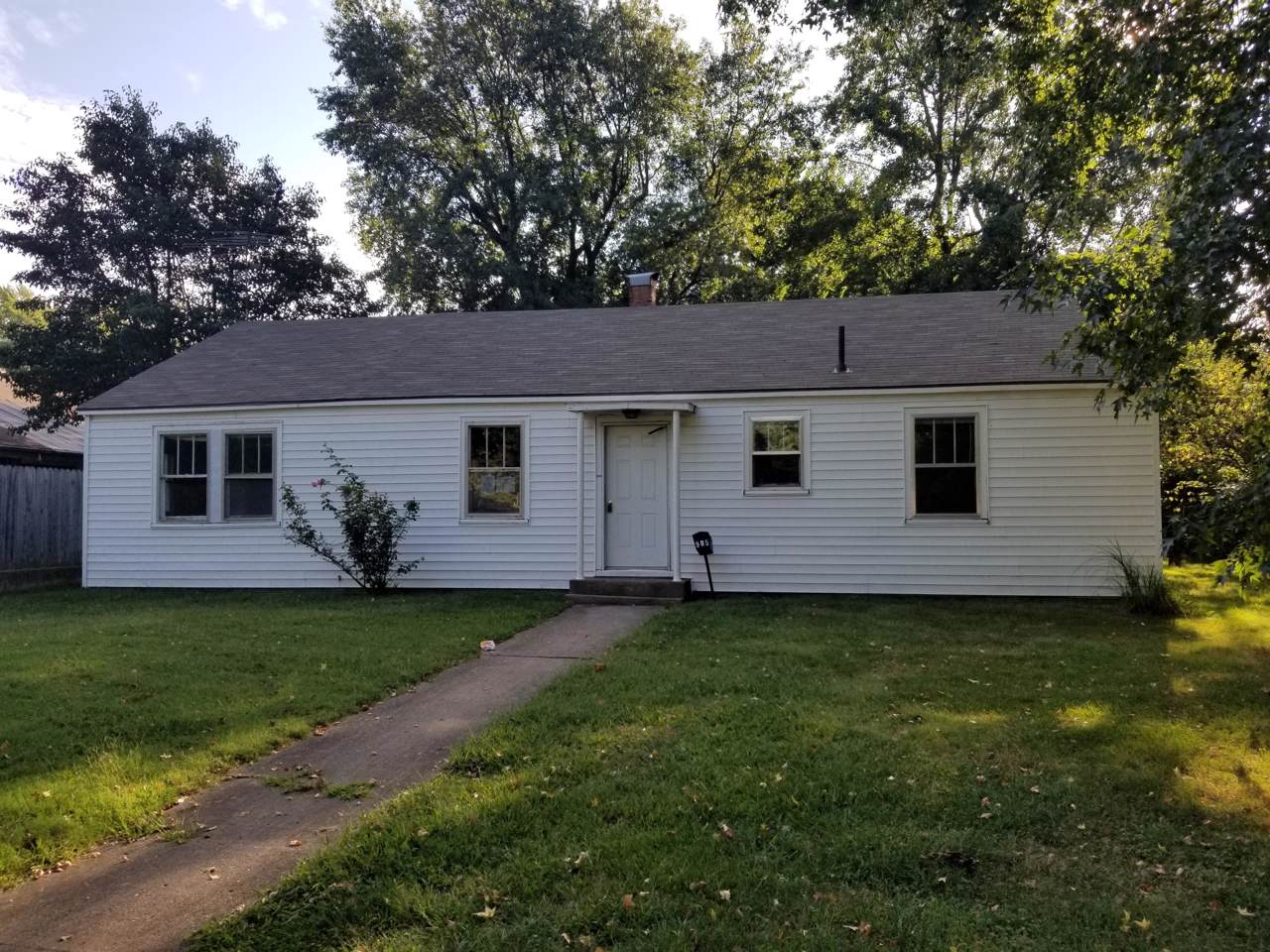 905 Euclid Avenue - Photo 1