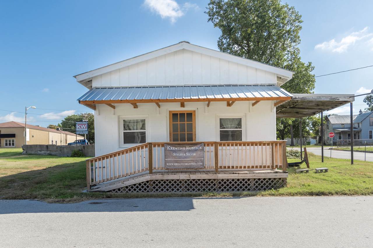314 Main Street - Photo 1