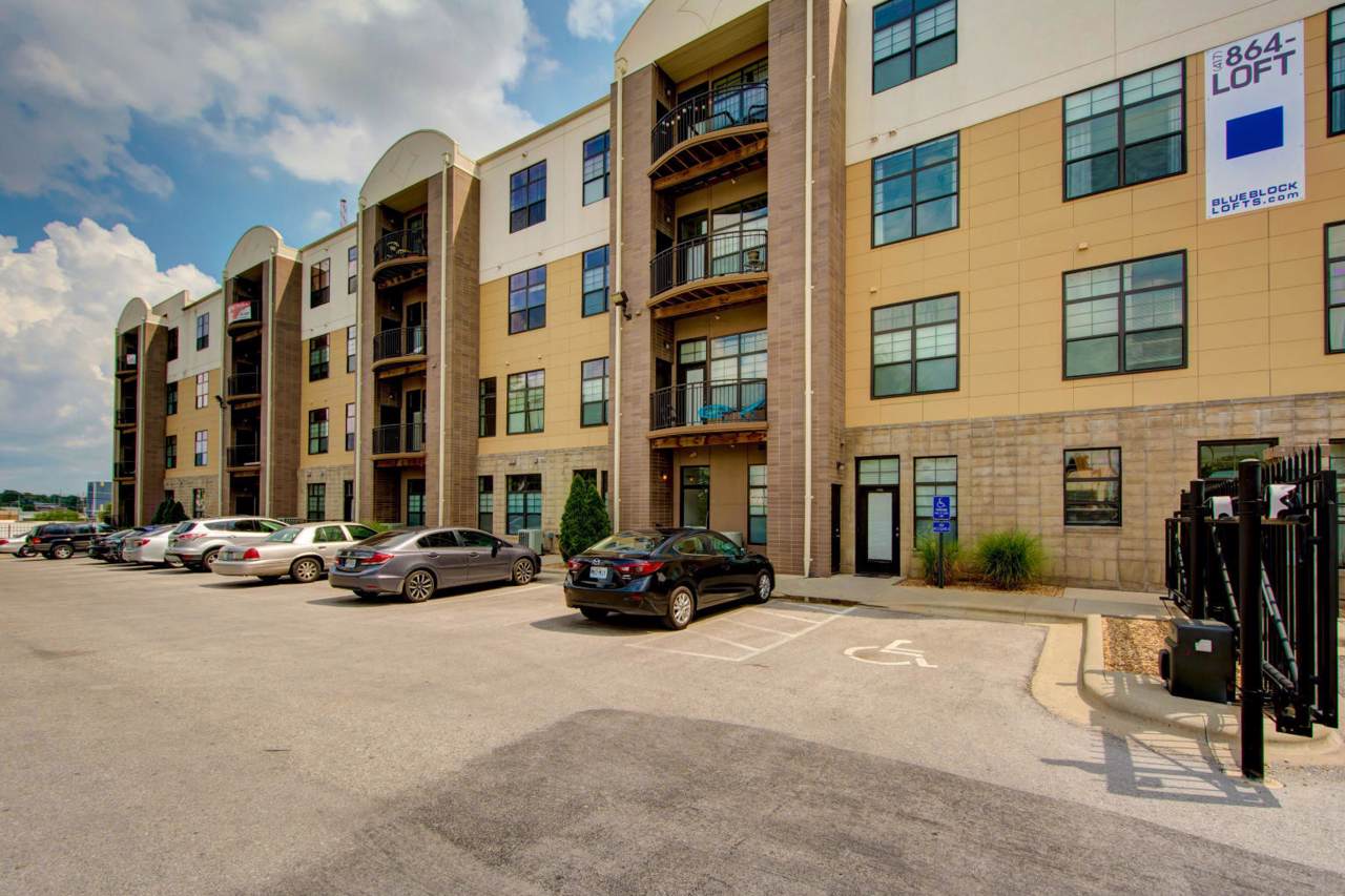 623 Walnut Street - Photo 1