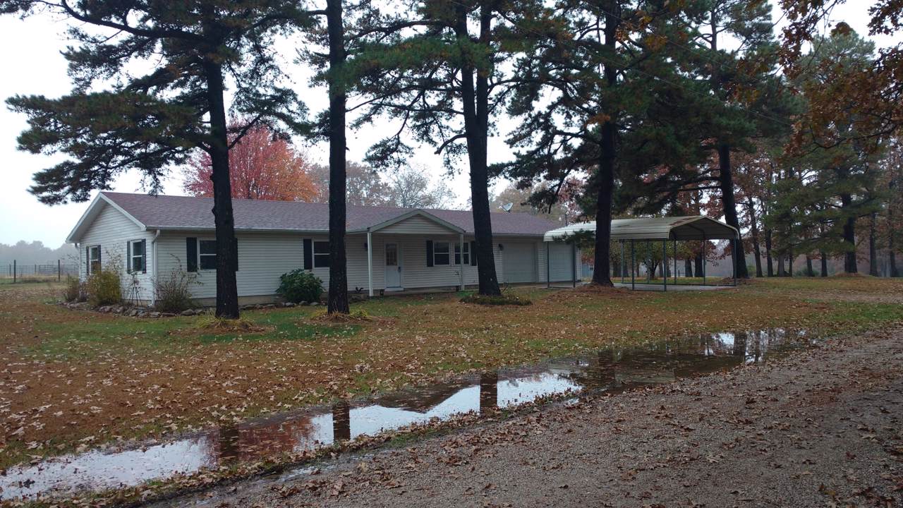 15755 Millbrook Drive - Photo 1