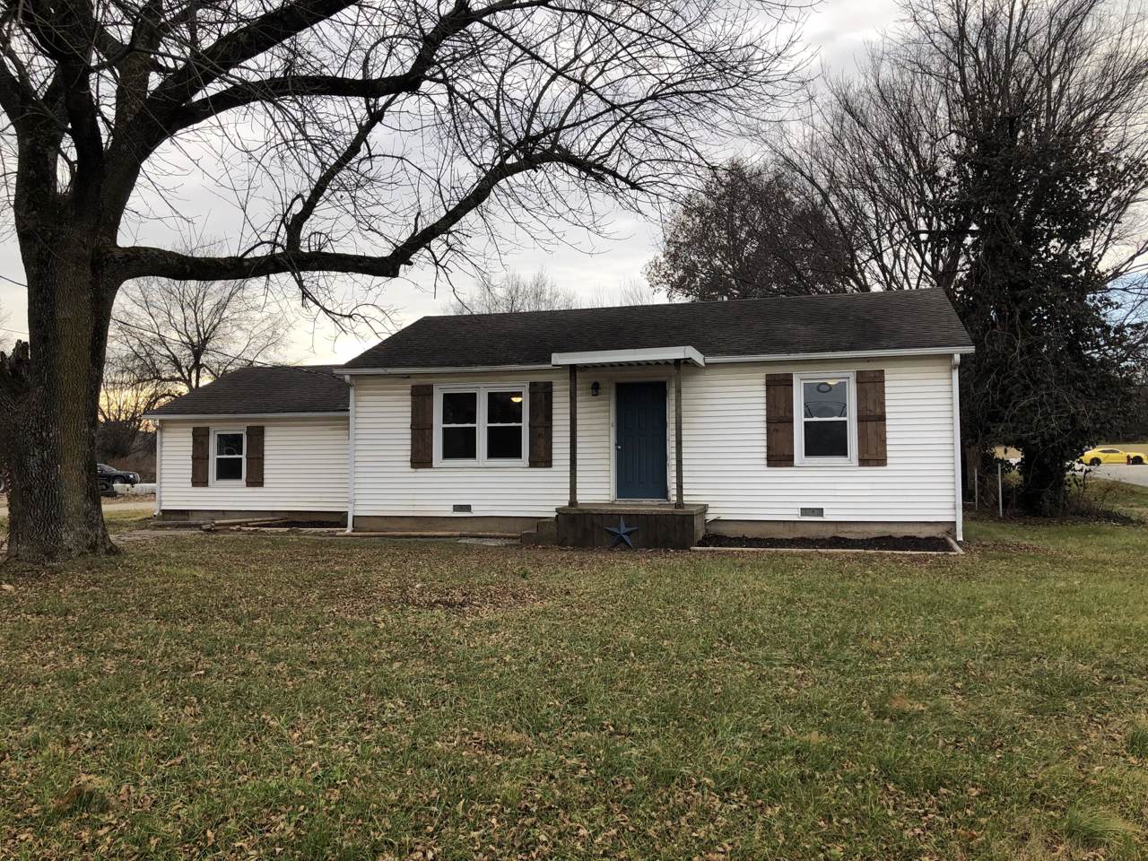 213 Main Street - Photo 1