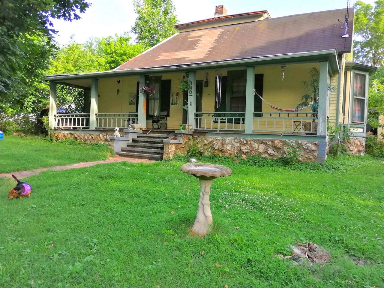 740 Archer Avenue - Photo 1