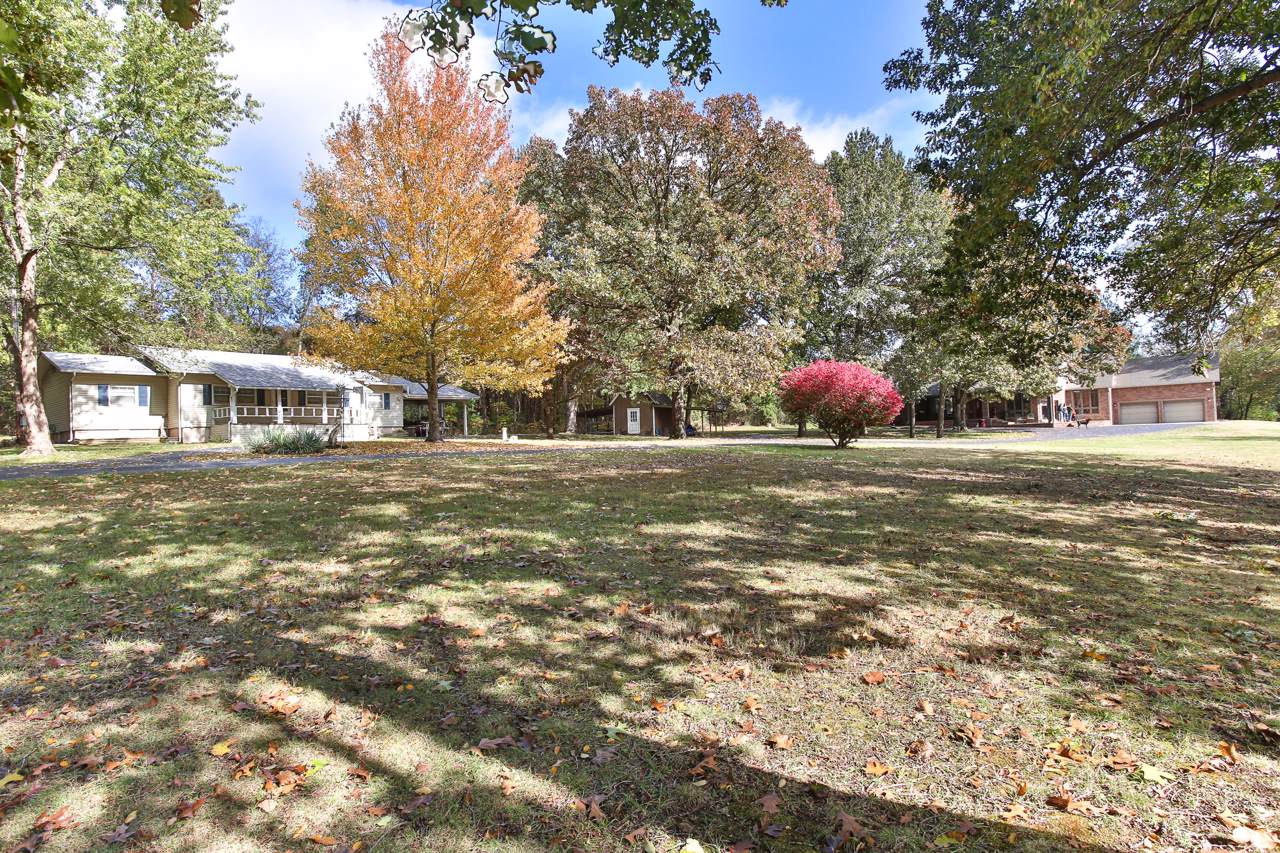 1524 Osburn Lane - Photo 1
