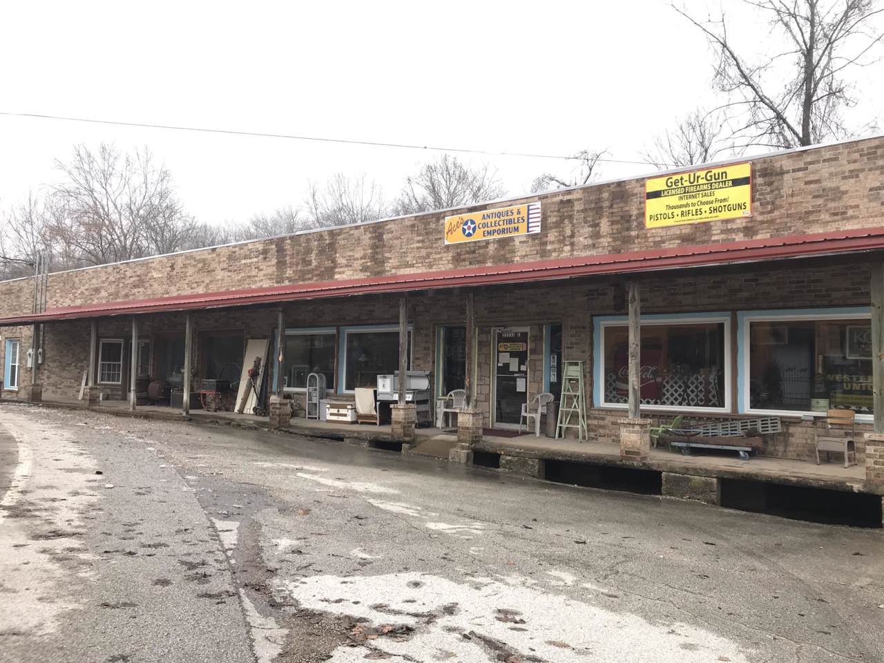22232 Main Street - Photo 1
