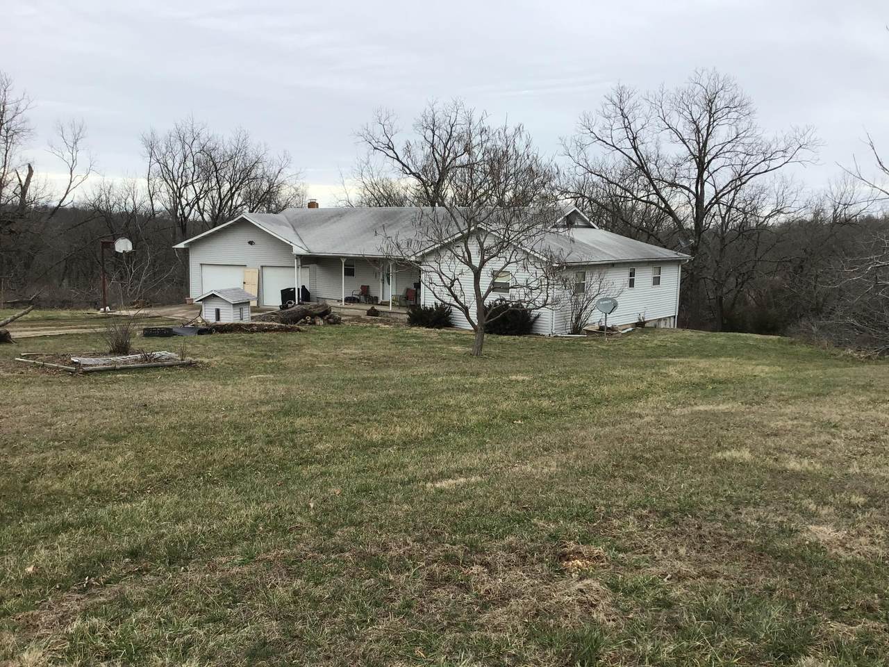4927 Highway 5 - Photo 1