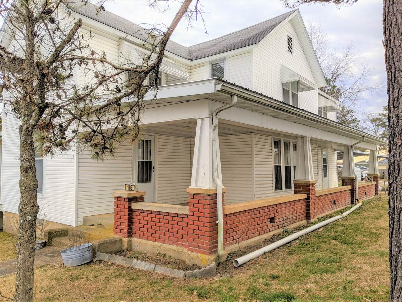 106 4th Street - Photo 1
