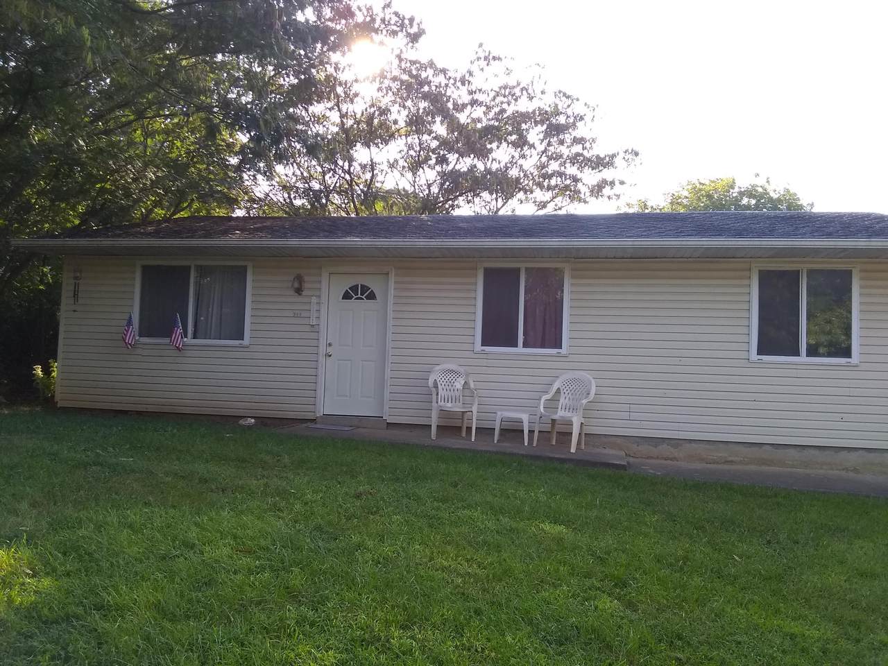 311 Brown Street - Photo 1