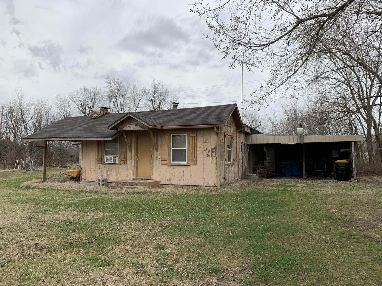 9384 Farm Rd 149 - Photo 1