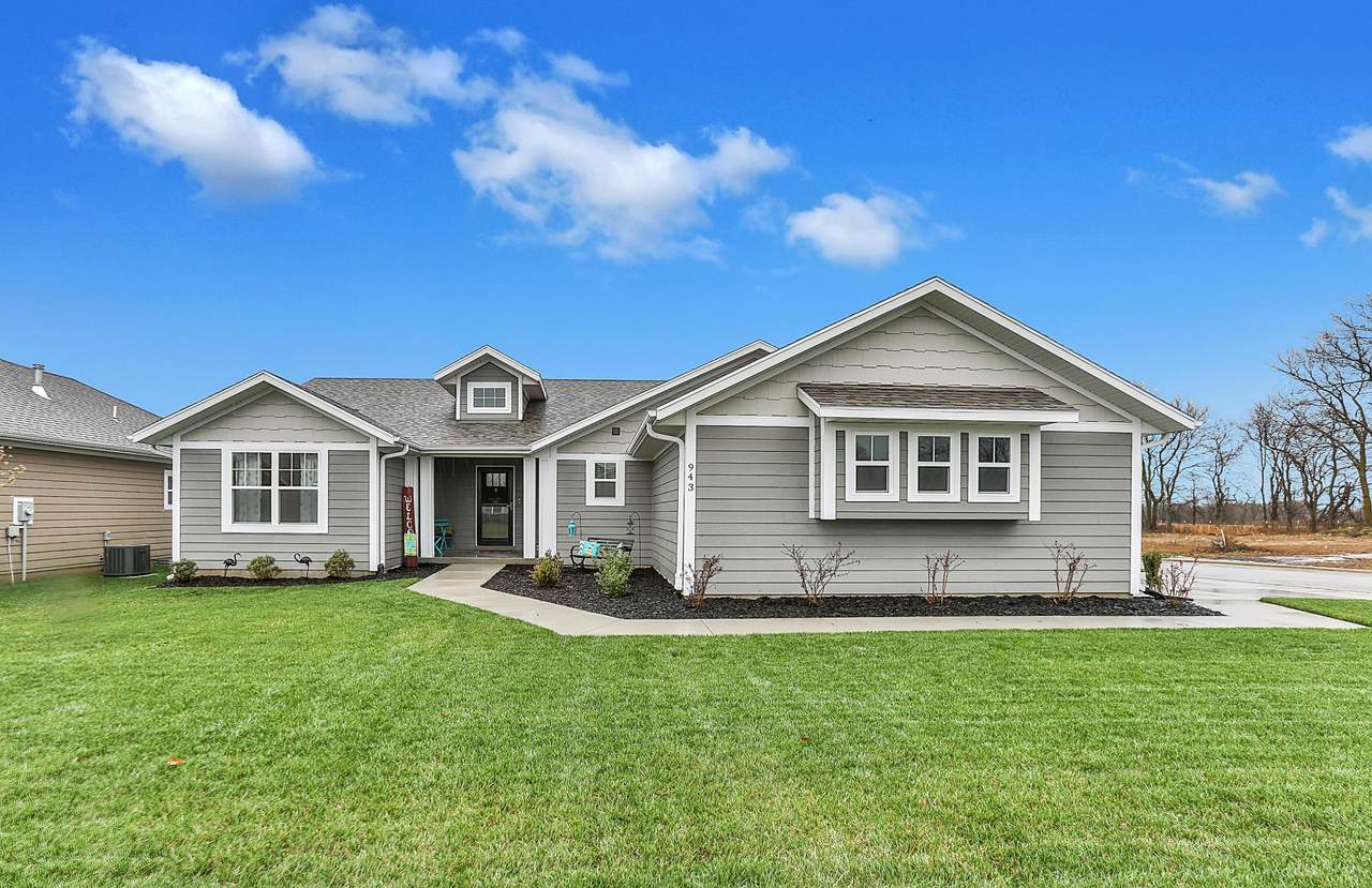 943 Thorndale Drive - Photo 1