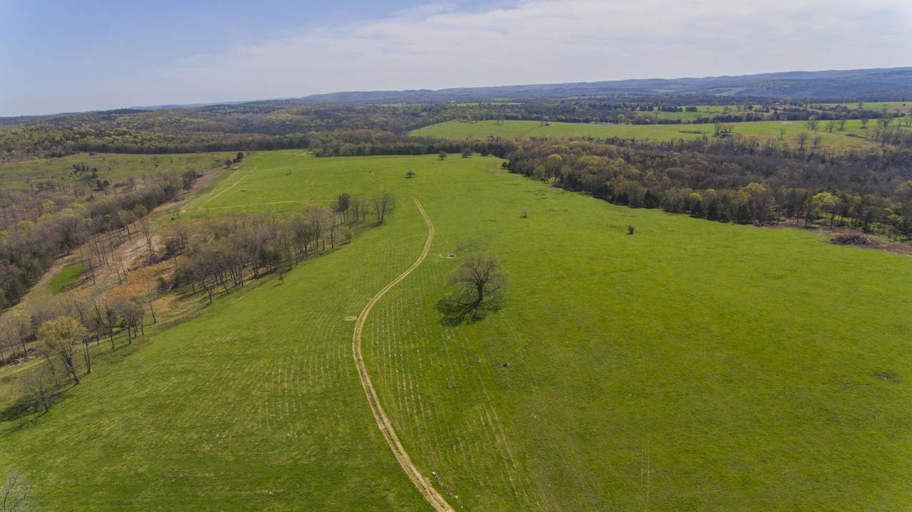 989 Beaver Creek Ranch Road - Photo 1