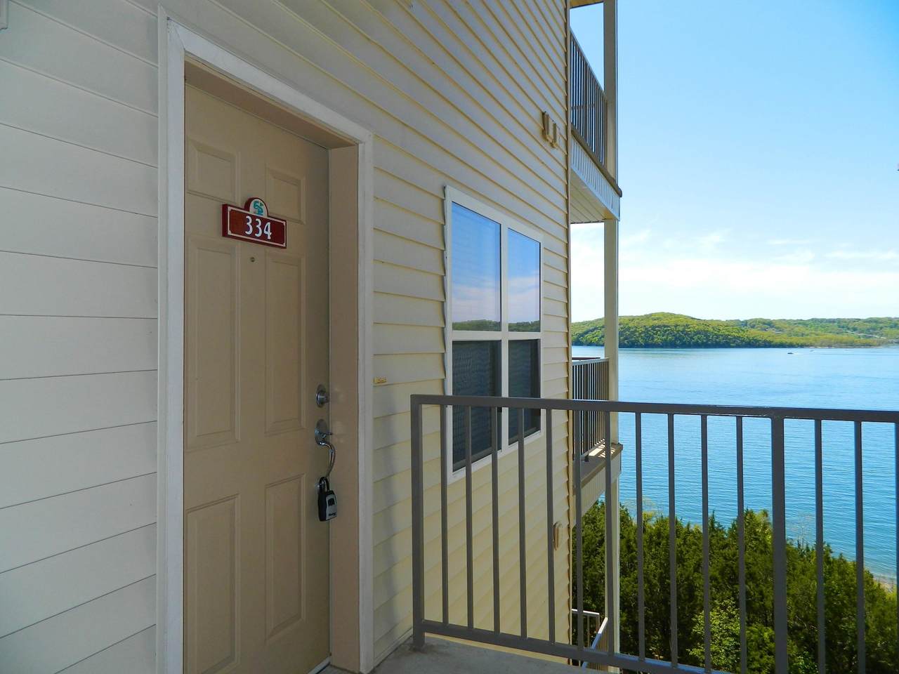 730 Emerald Pointe Drive - Photo 1 730 Emerald Pointe Drive - Photo 1