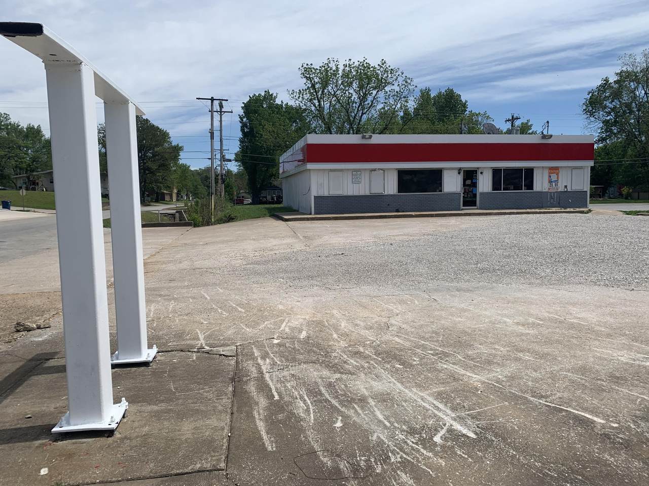 1017 Main Street - Photo 1