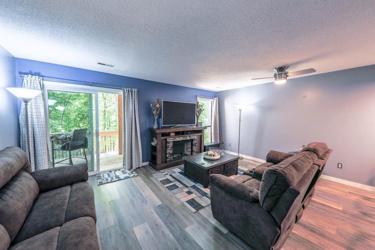 152 Turnberry Road - Photo 1 152 Turnberry Road - Photo 1