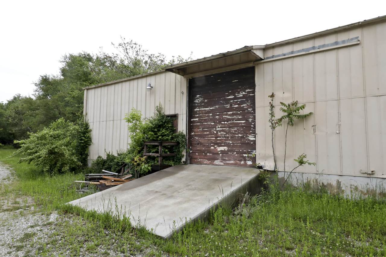 1737 Mount Vernon Street - Photo 1