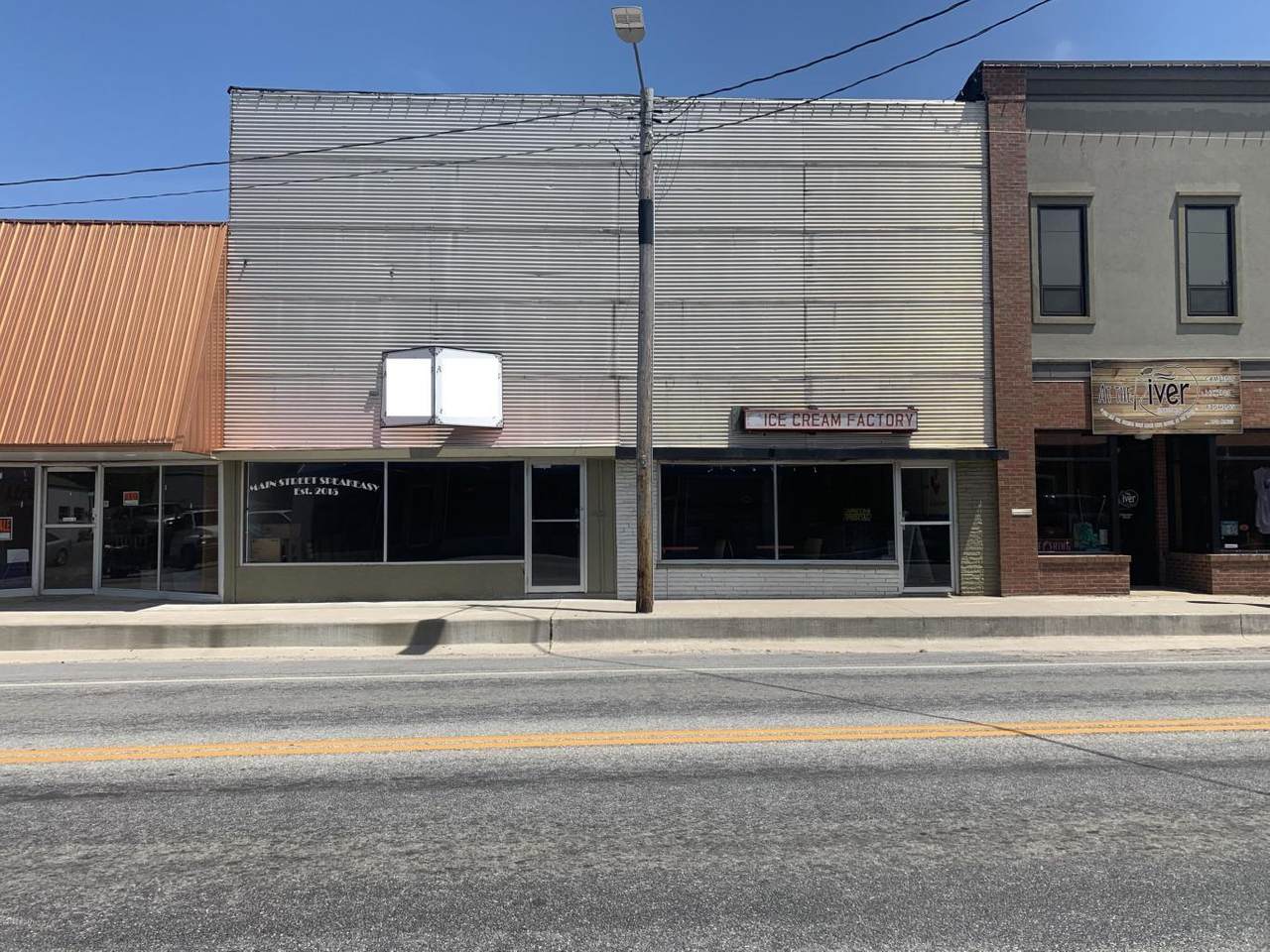 809 Main Street - Photo 1