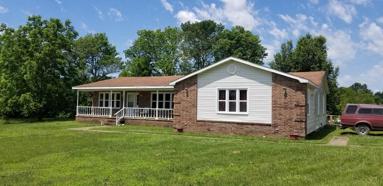 2211 County Road 6540 - Photo 1