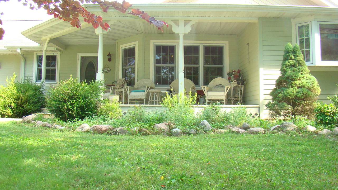5605 Dewitt Drive - Photo 1
