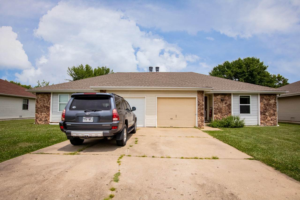 1215 Sunset Street - Photo 1