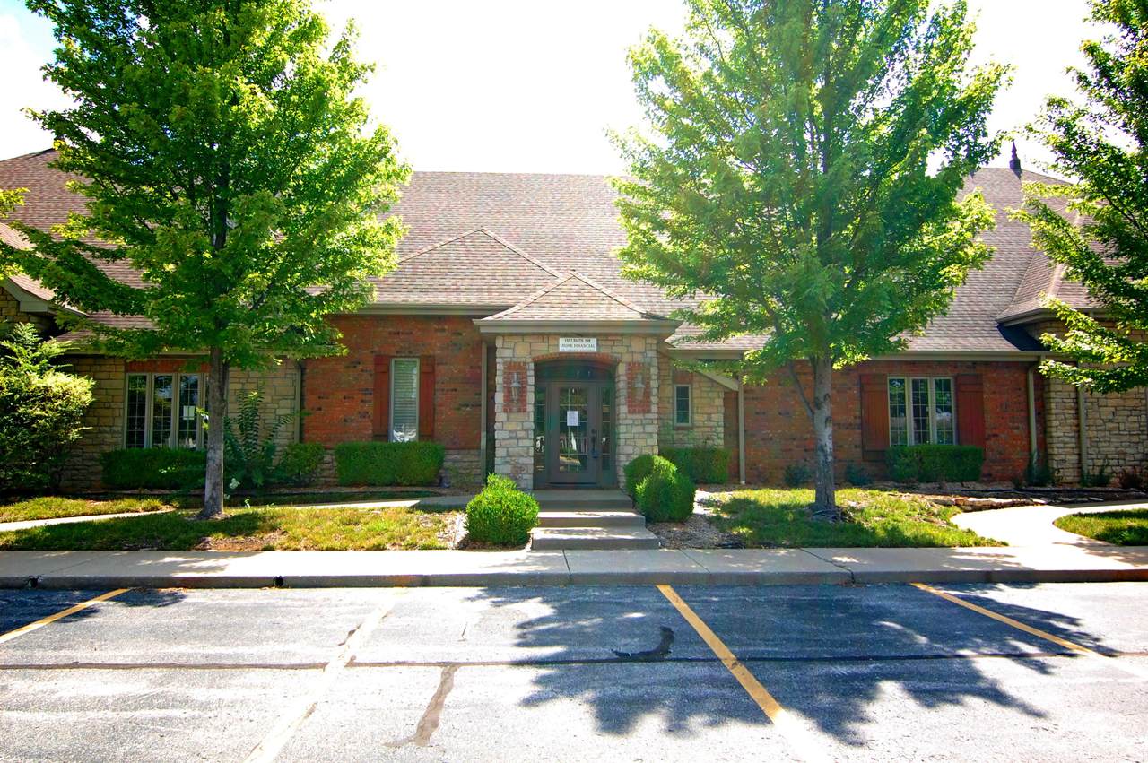 1557 Primrose Street - Photo 1
