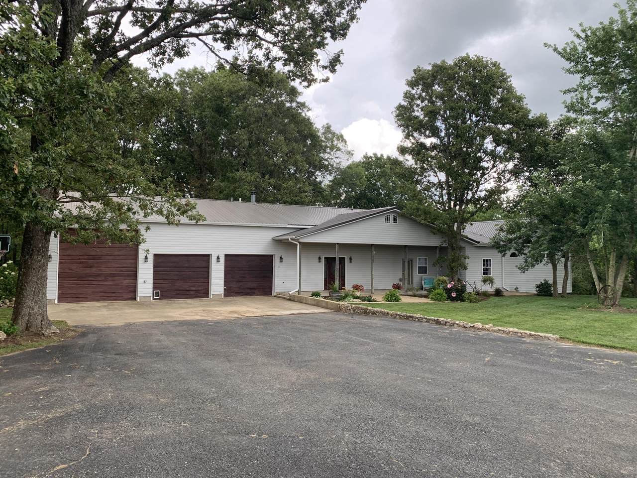4424 Highway E - Photo 1