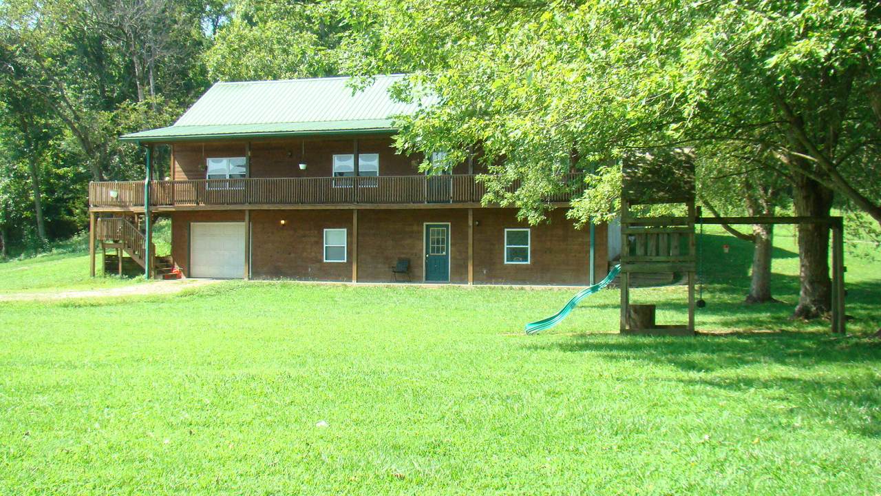 9015 Smith Road - Photo 1