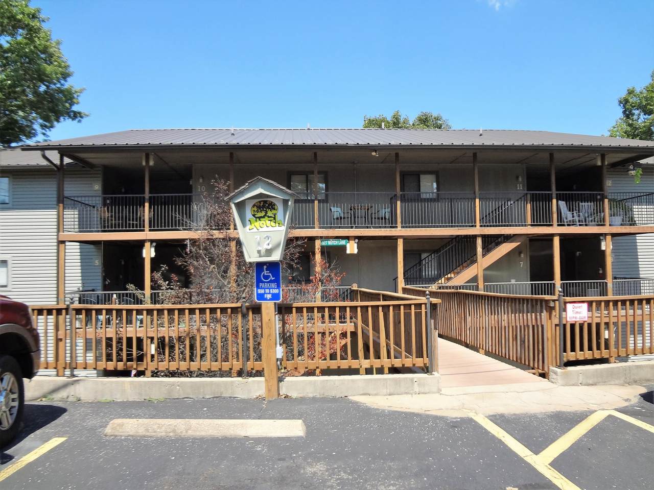 527 Notch Lane - Photo 1
