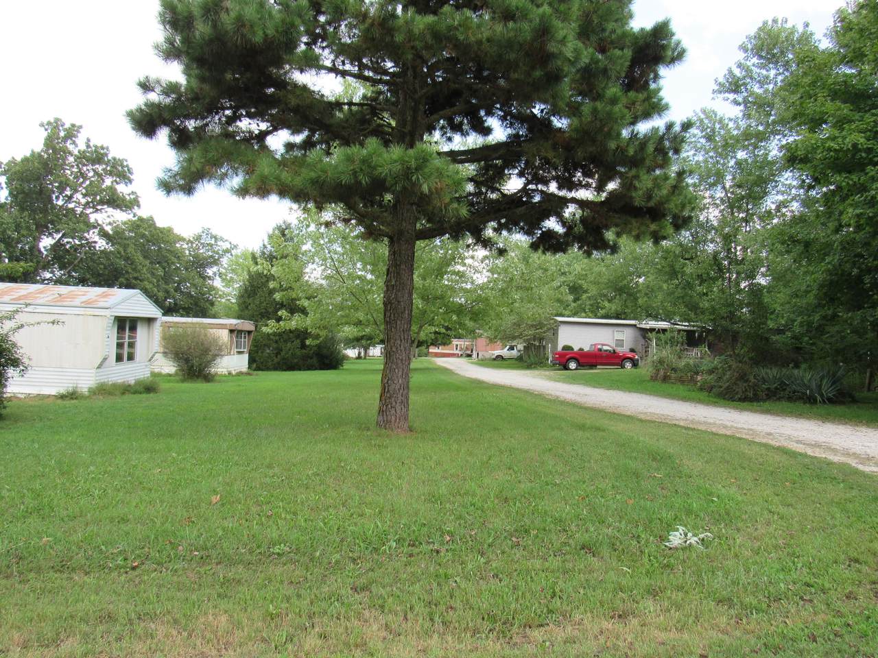 700 Bowen Creek Road - Photo 1