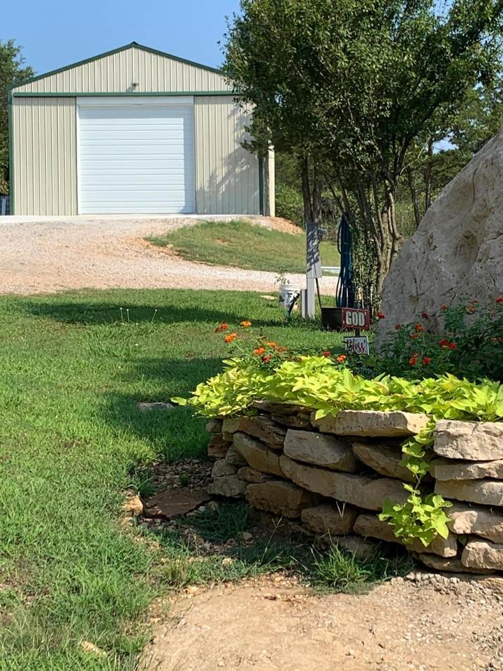 470 Lakeside Drive - Photo 1