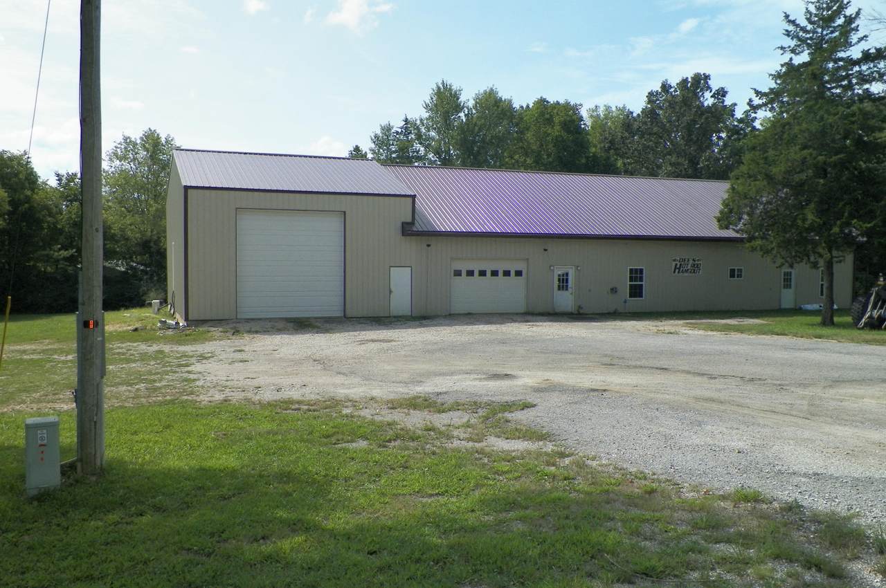 9732 Old Highway 60 - Photo 1