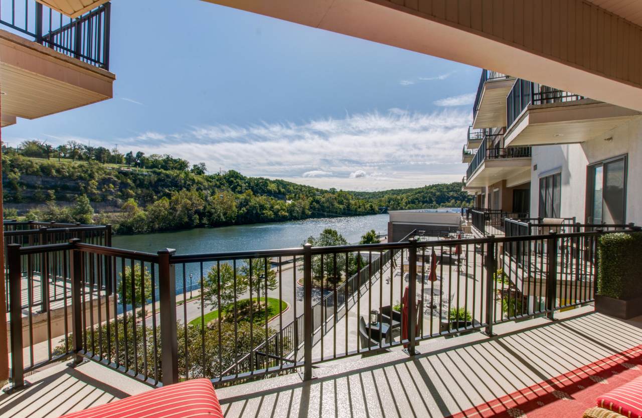 10307 Branson Landing Boulevard - Photo 1