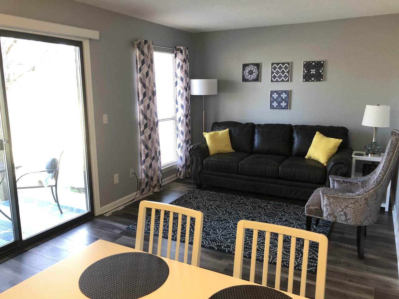 187 Clubhouse Drive - Photo 1