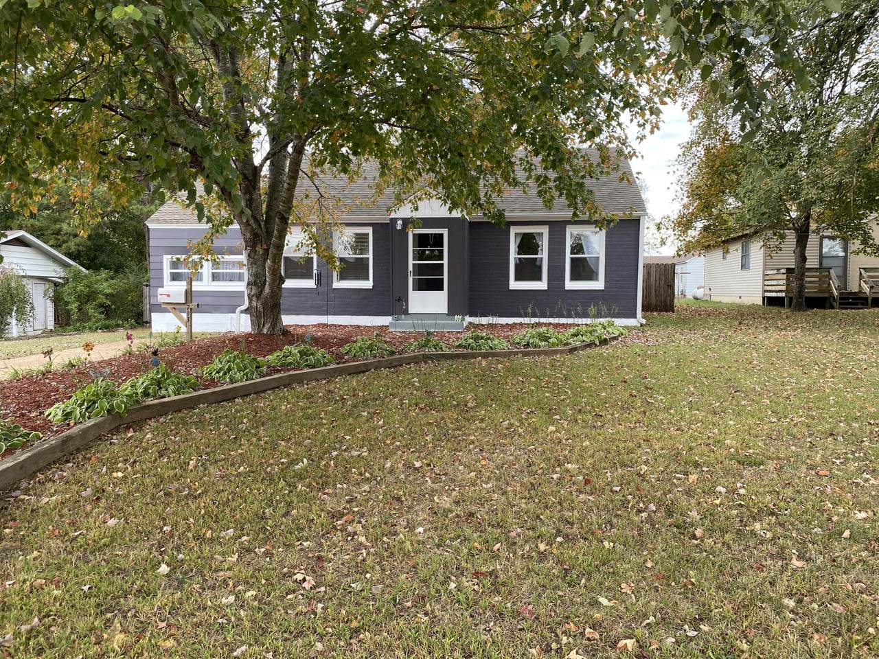 793 Olden Street - Photo 1