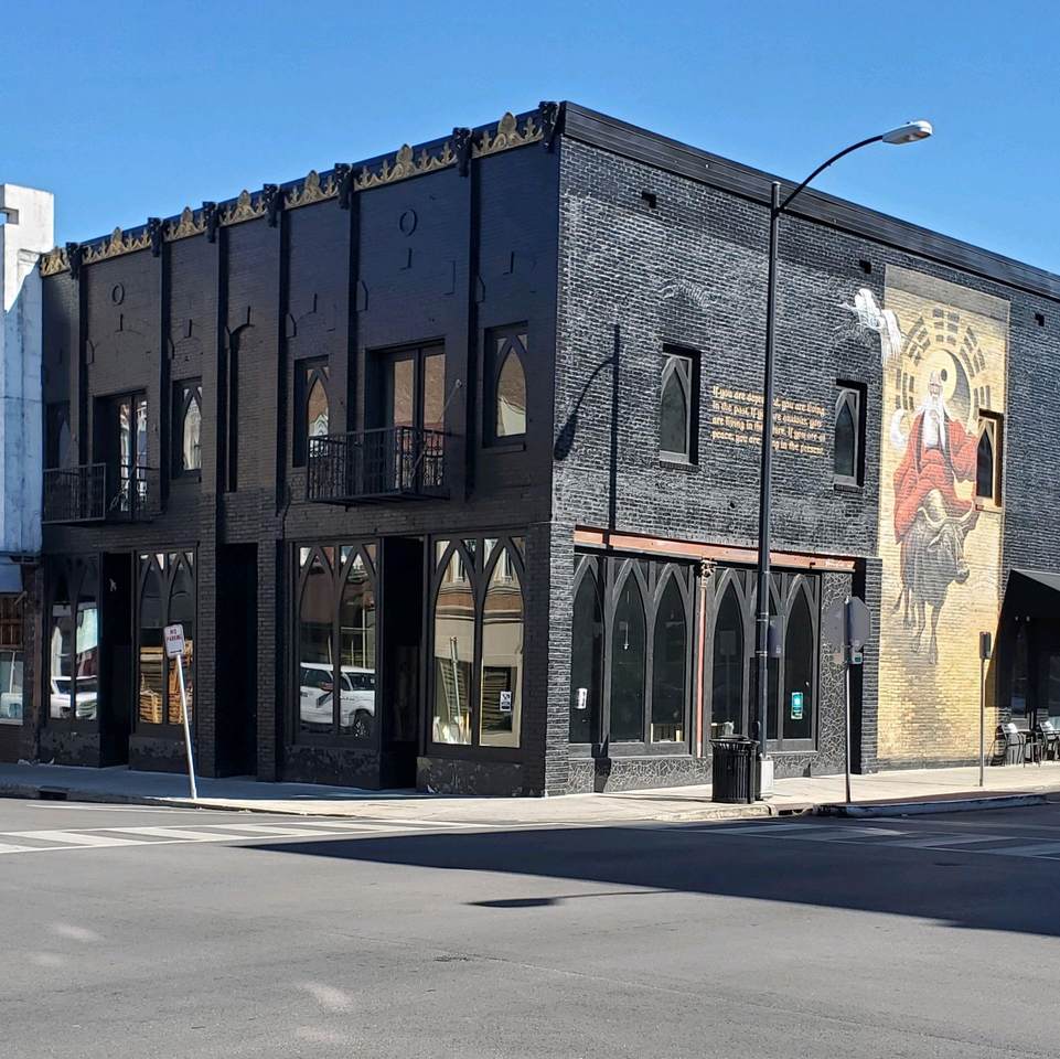 328.5 South Avenue - Photo 1