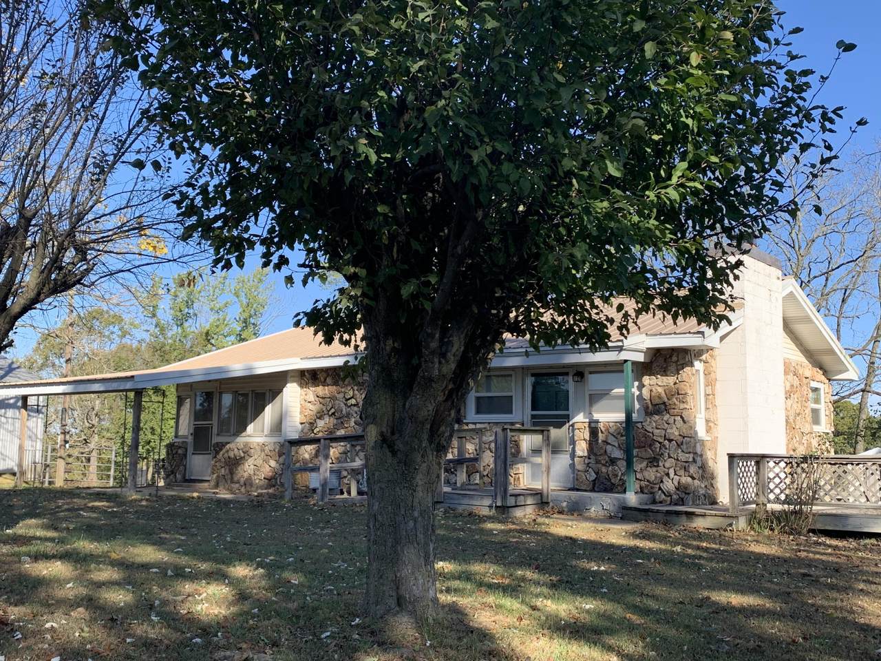 9117 Elliott Road - Photo 1