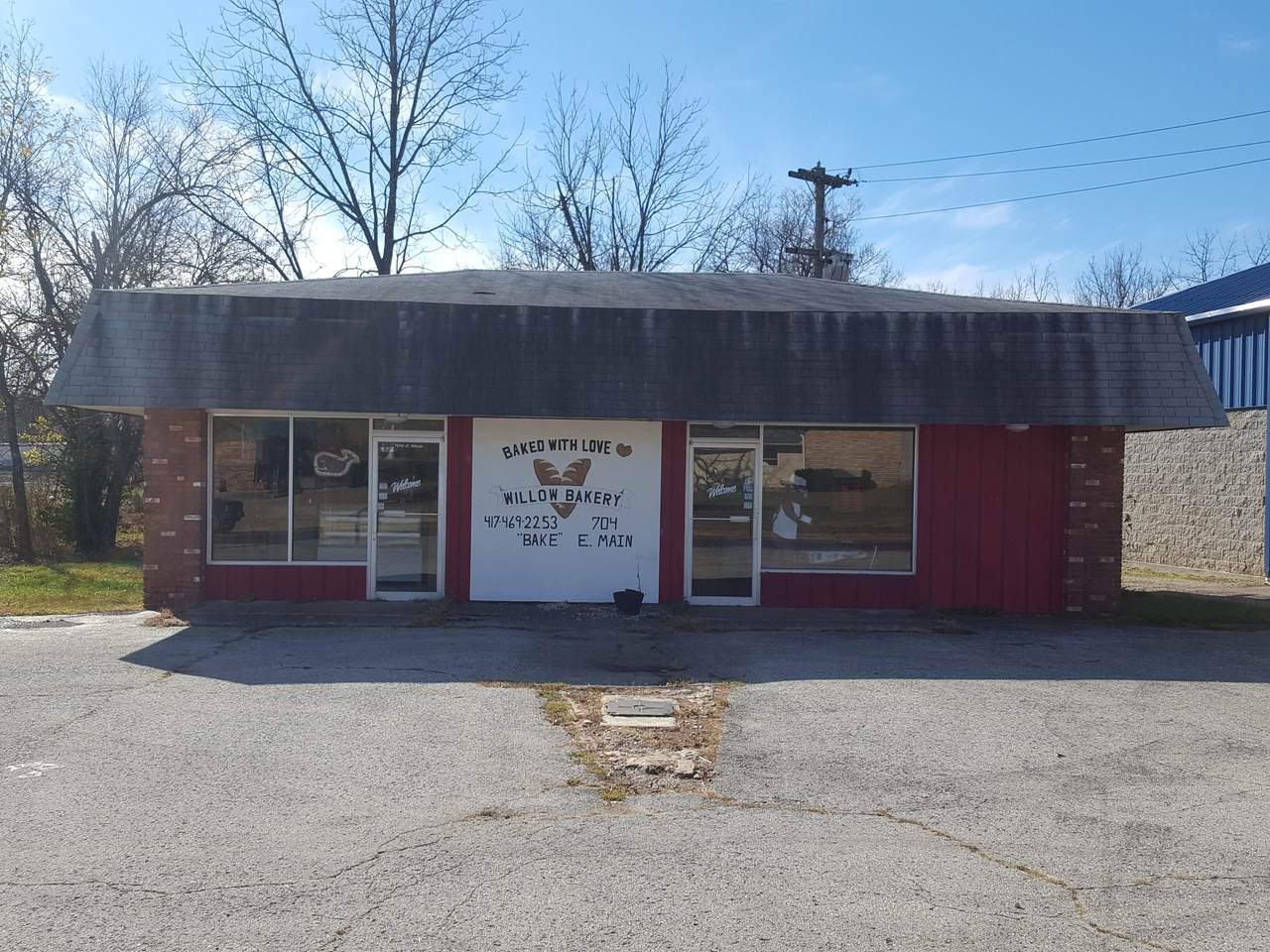 704 East Main - Photo 1