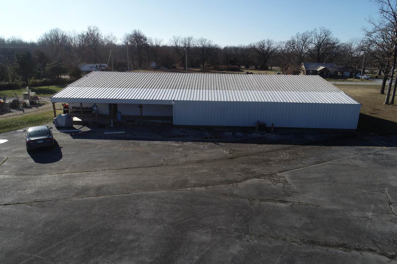9898 Richland Road - Photo 1