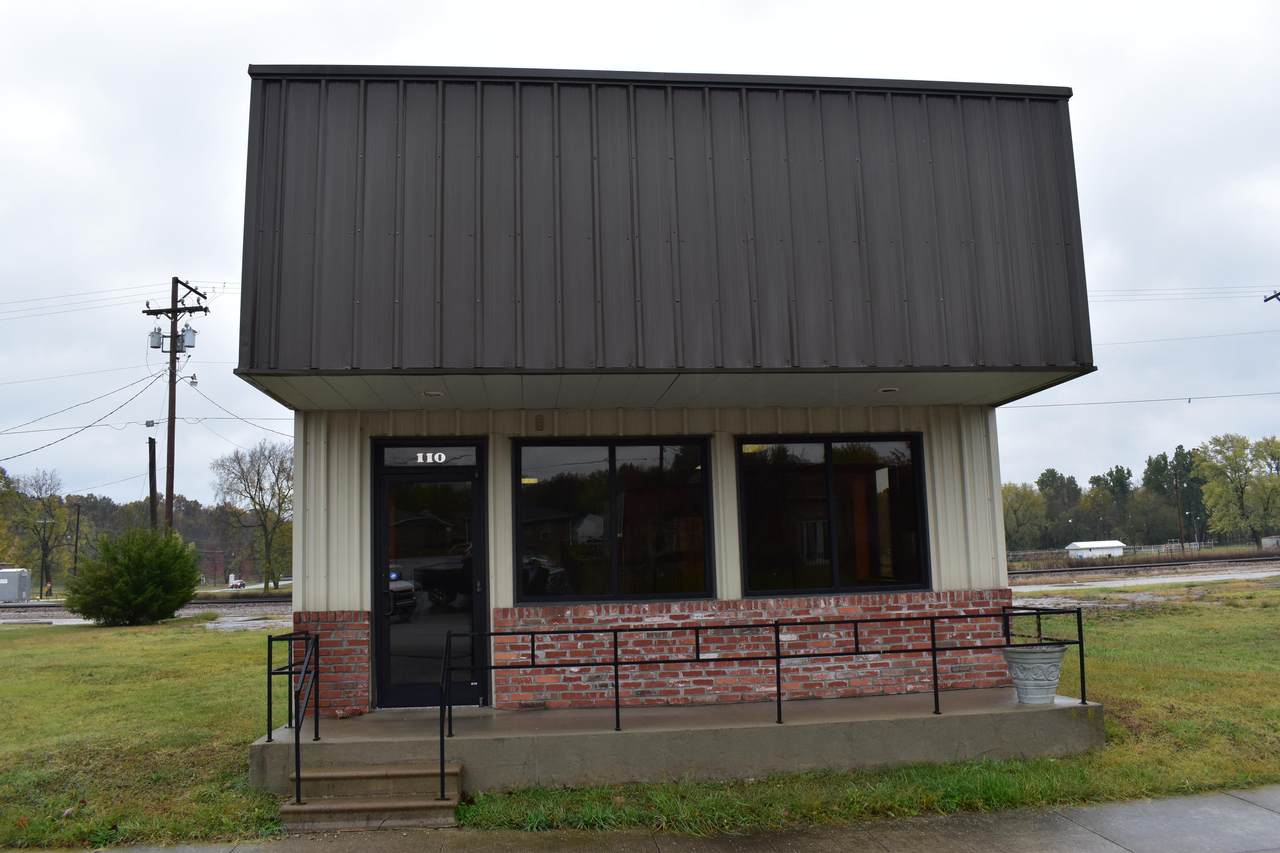 110 Commercial Street - Photo 1