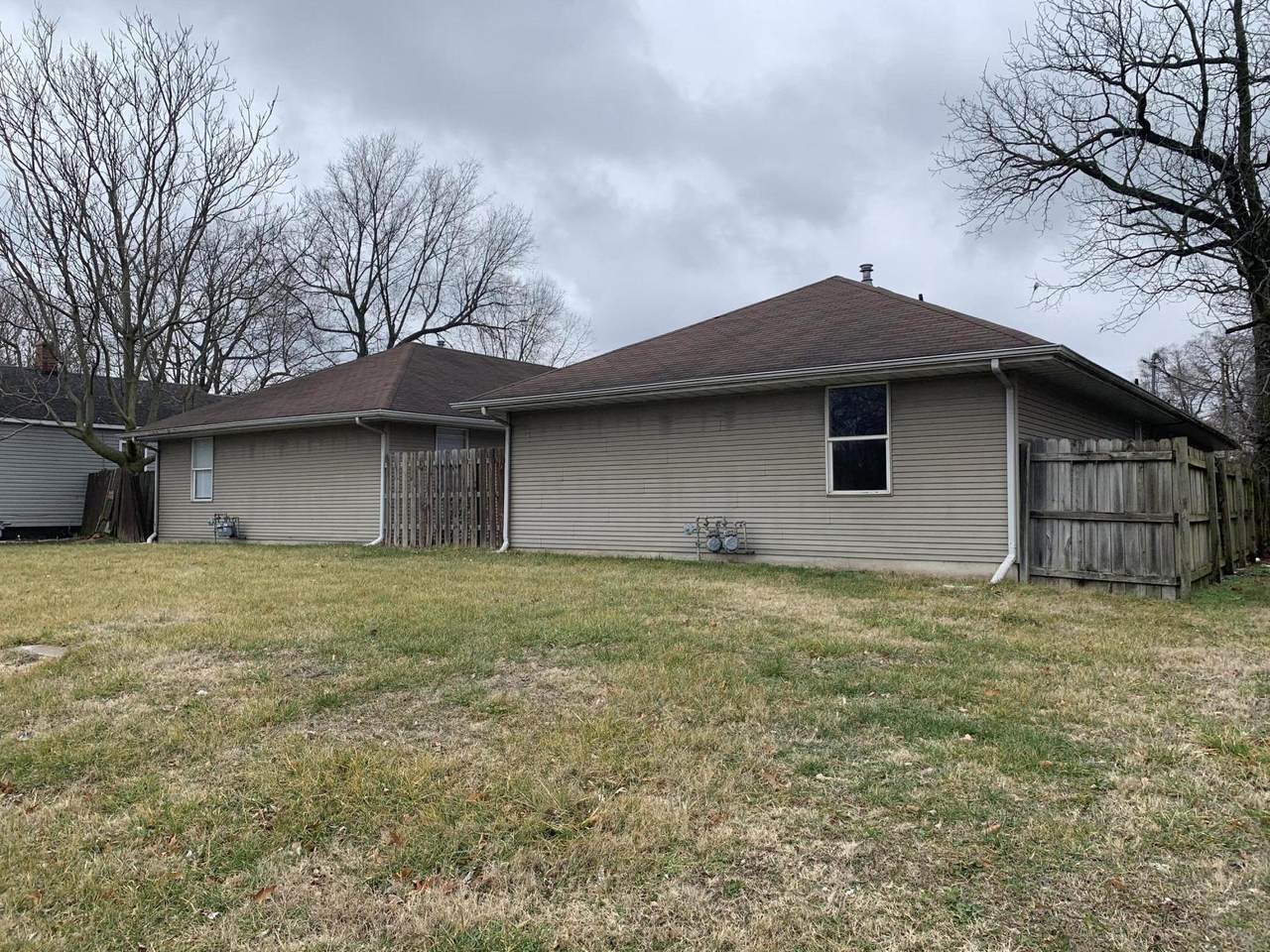 830-834 Eagle Avenue - Photo 1