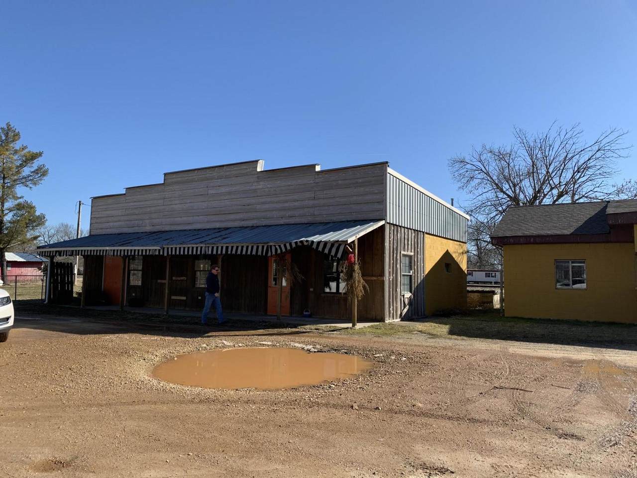 316 East Main Street - Photo 1