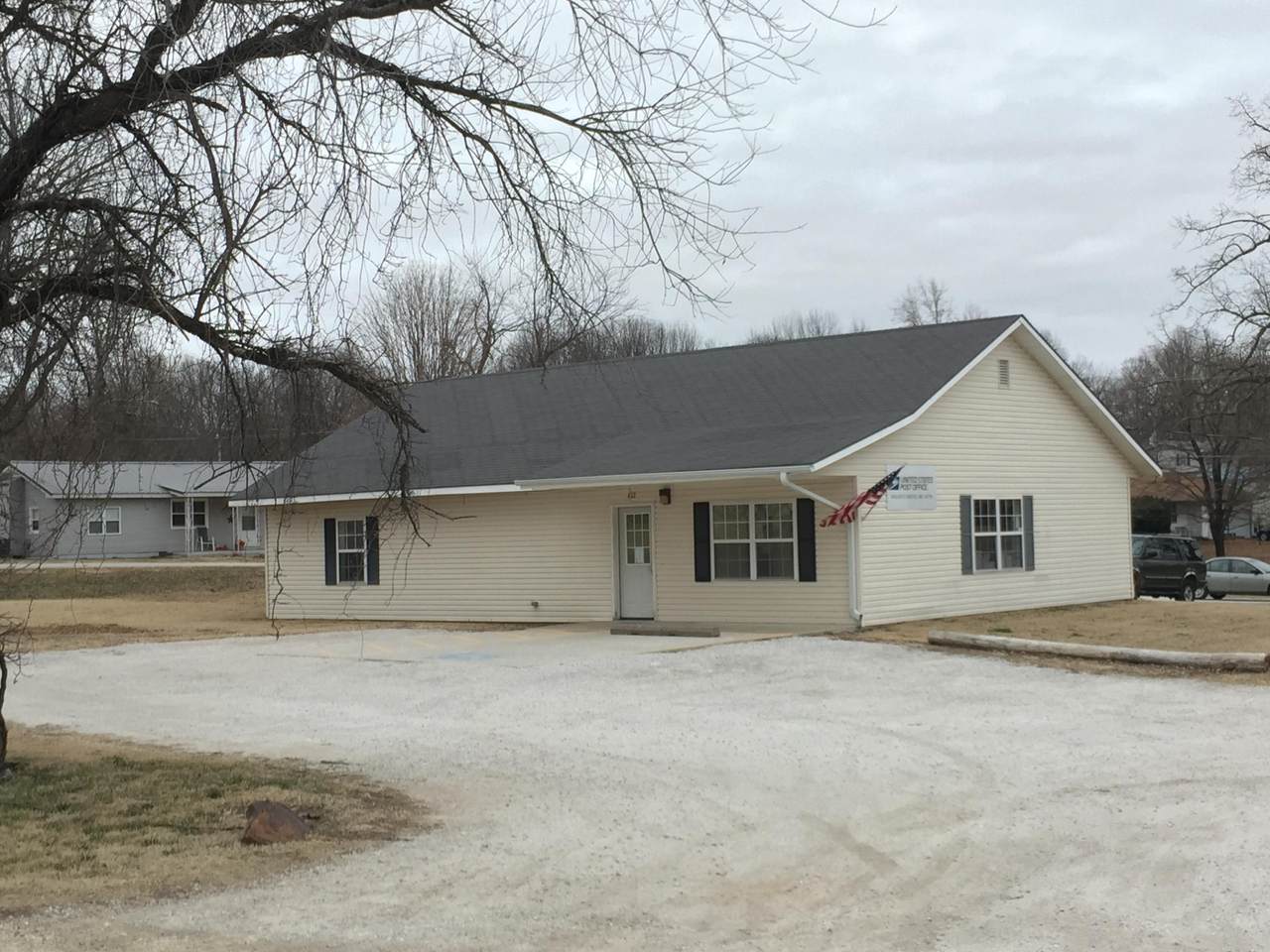 102 Valley View Drive - Photo 1