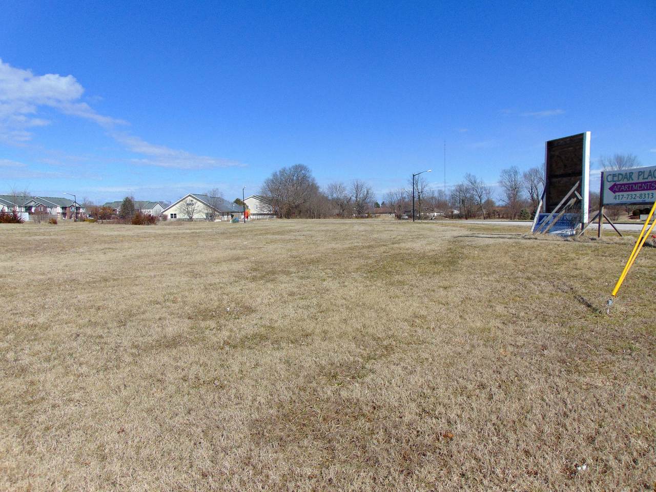 501 Brookfield Street - Photo 1